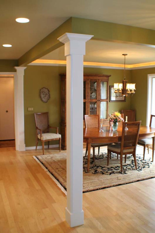 Open Dining Area Defined By Columns Traditional Dining Room Other By Magnotta Builders Remodelers Houzz