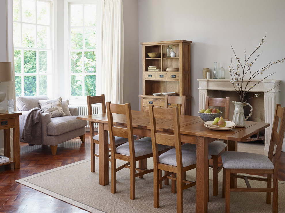 Dining room - transitional dining room idea in Wiltshire