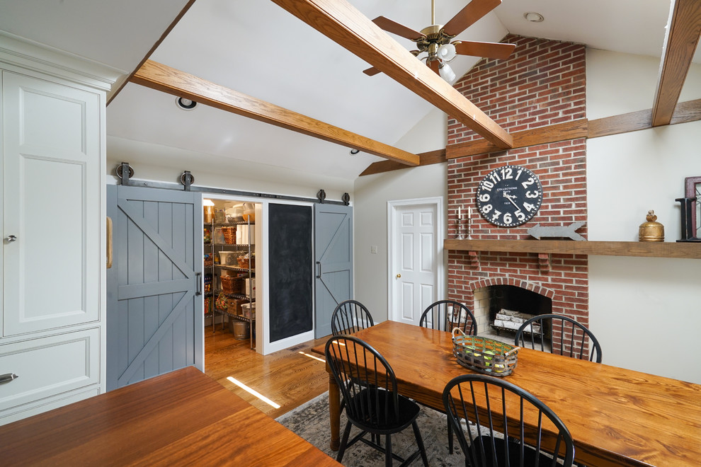This is an example of a farmhouse dining room in Philadelphia.
