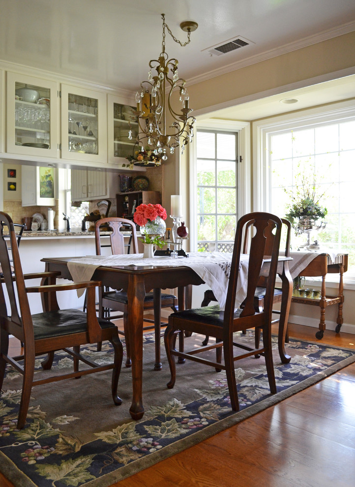 Inspiration for a country dining room remodel in San Luis Obispo