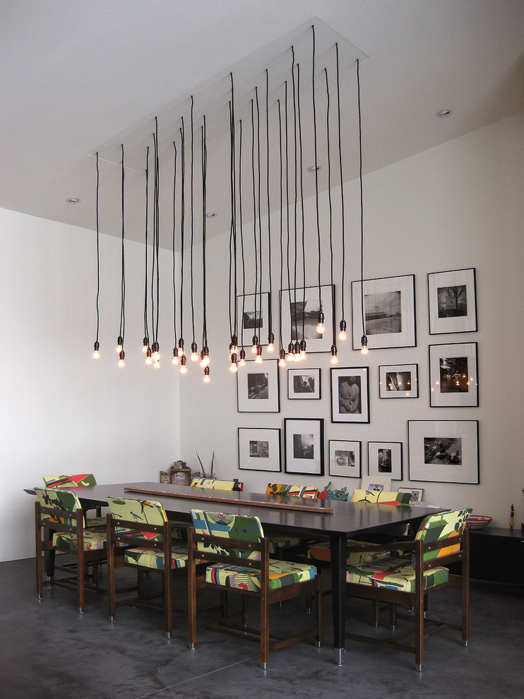 Dining room - contemporary dining room idea in Salt Lake City