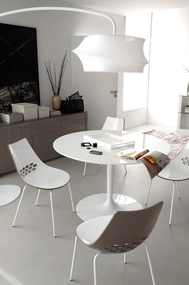 Immagine di una sala da pranzo minimalista