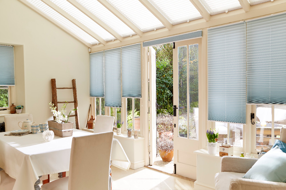 Pleated blinds Classique Salle à Manger Autres périmètres par
