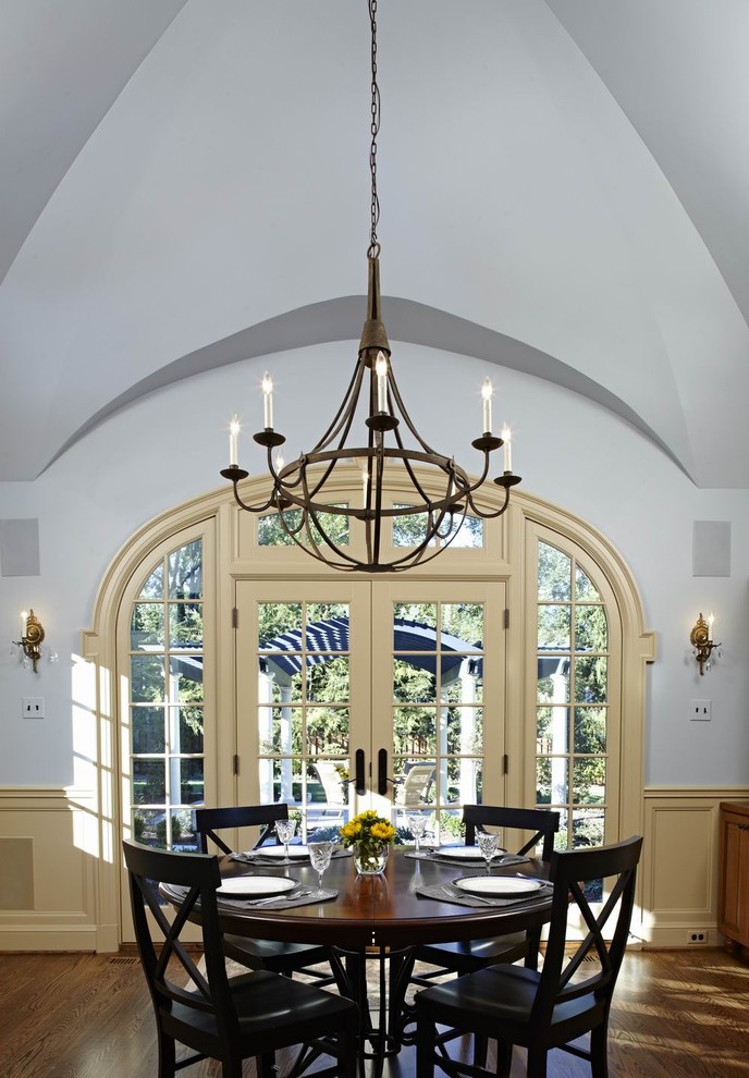 Inspiration for a timeless dining room remodel in St Louis with gray walls