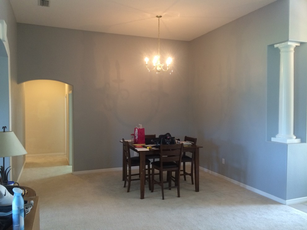 Large trendy carpeted great room photo in Tampa with blue walls