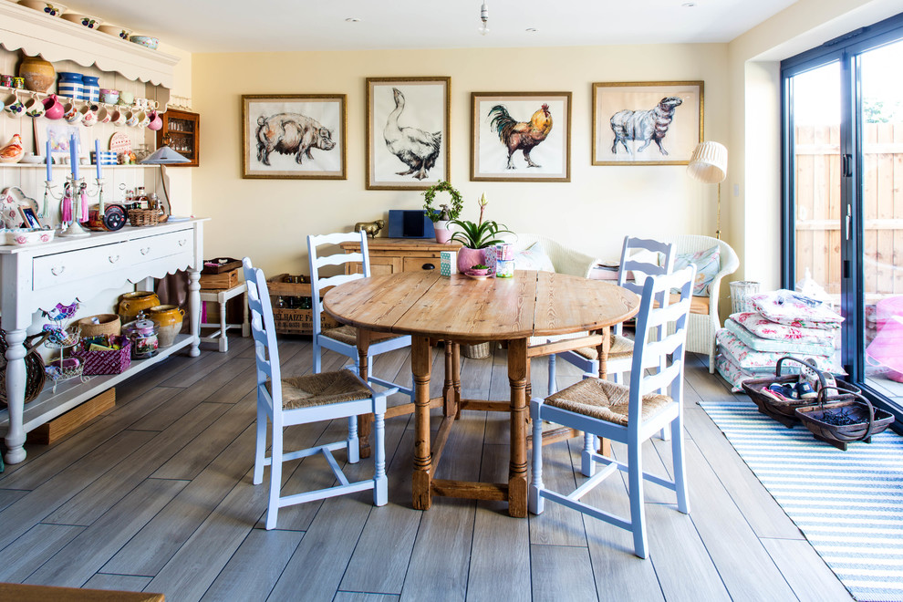 Design ideas for a rural dining room in Other.