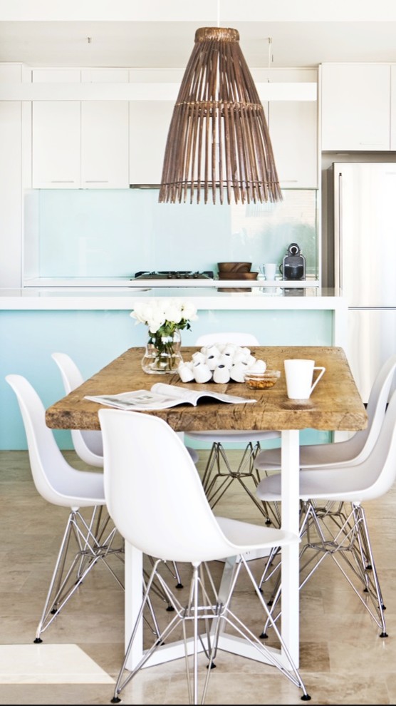 Design ideas for a beach style dining room in Sydney.