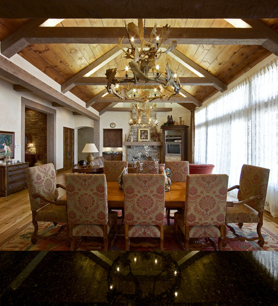 This is an example of a country dining room in Chicago.
