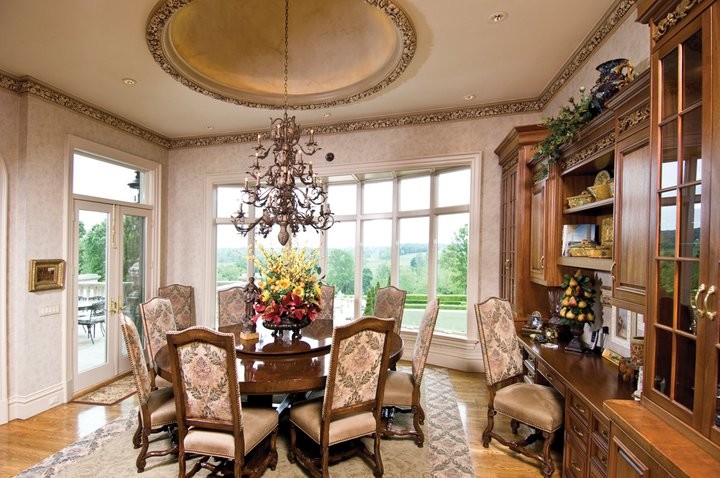 Inspiration for a classic dining room in Little Rock.