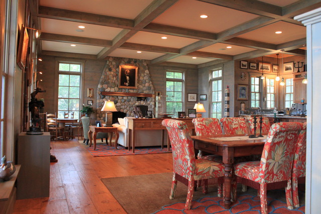 beach house rustic dining room