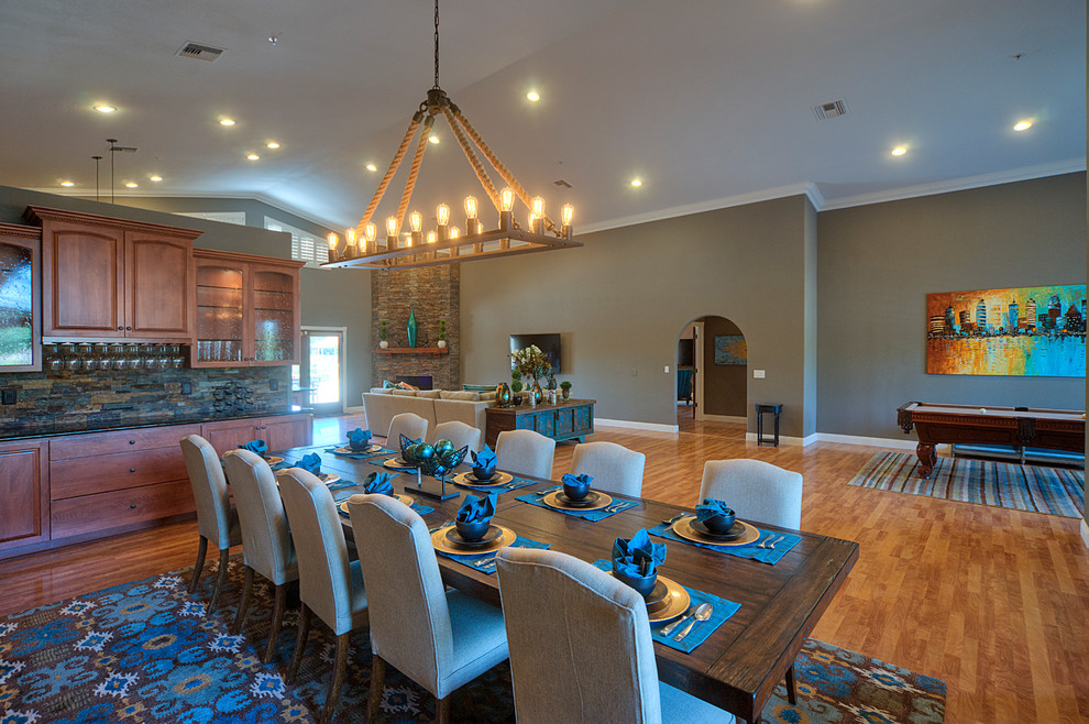Design ideas for a contemporary dining room in Phoenix.