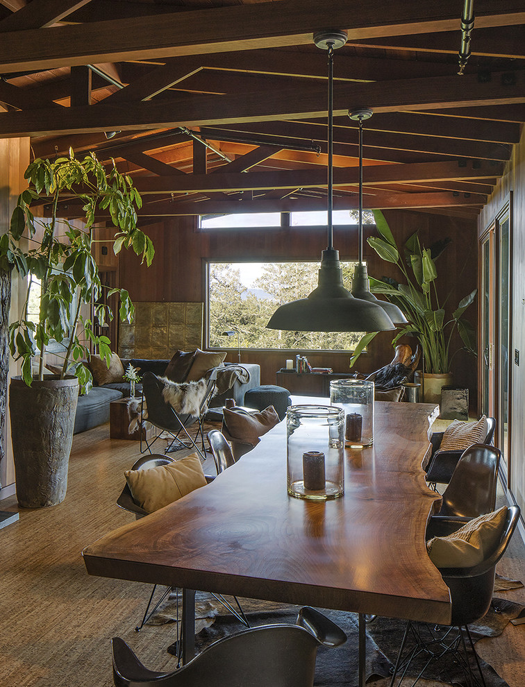 This is an example of a rustic dining room in San Francisco.