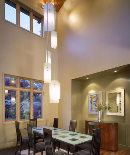 Inspiration for a contemporary dining room in Seattle.