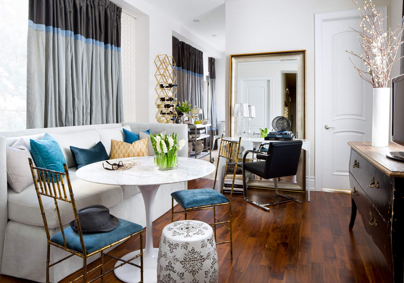 75 Beautiful Eclectic Dining Room Pictures Ideas August 2021 Houzz