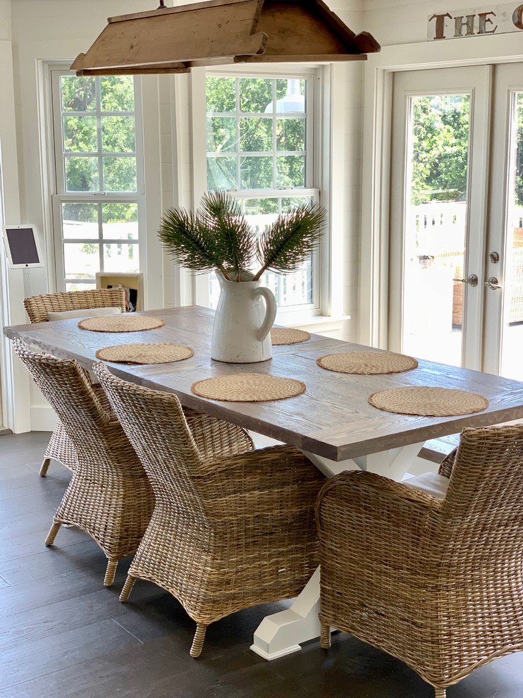 Solid Oak Dining Table & Wicker Chairs Farmhouse Dining Room San