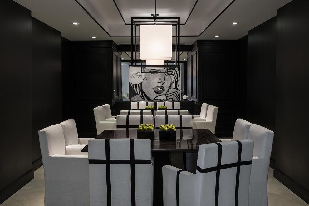 Immagine di una grande sala da pranzo minimalista chiusa con pareti nere