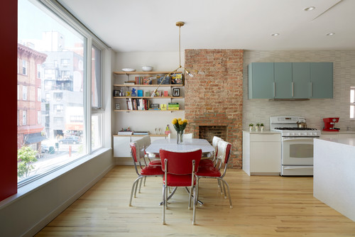 colors that go with brick interior