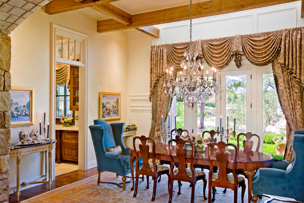 This is an example of a traditional dining room in Austin.