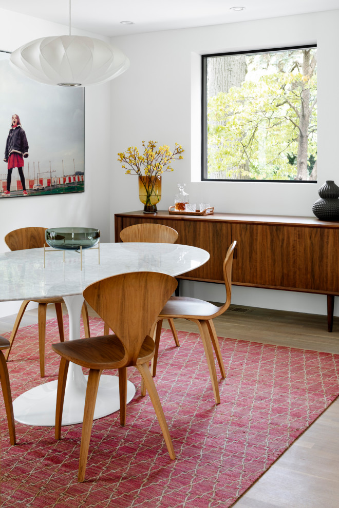 Dining room - 1960s dining room idea in DC Metro