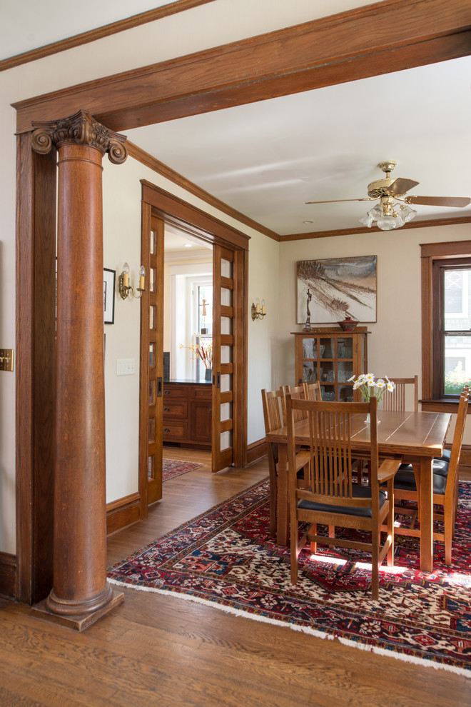 Inspiration for a craftsman dining room remodel in Kansas City