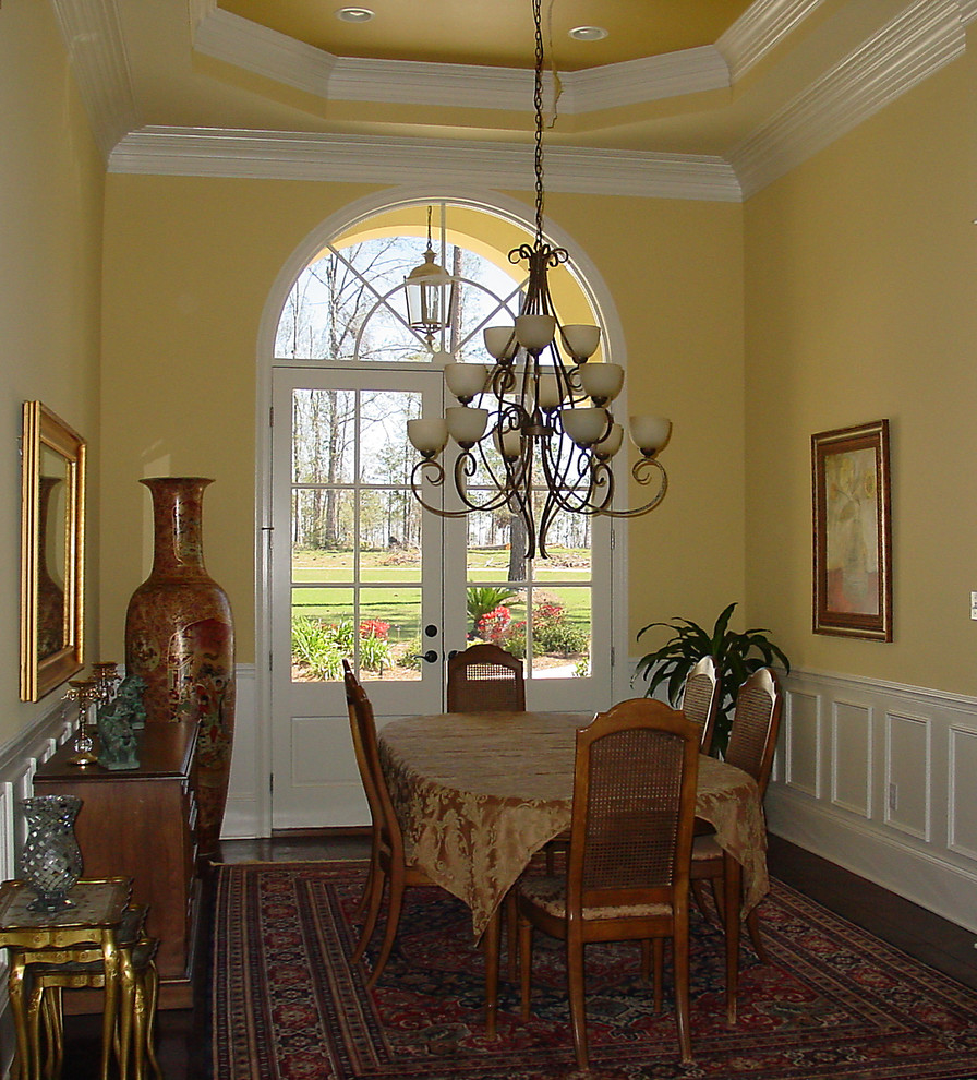 Sunny Style in Money Hill Traditional Dining Room New Orleans