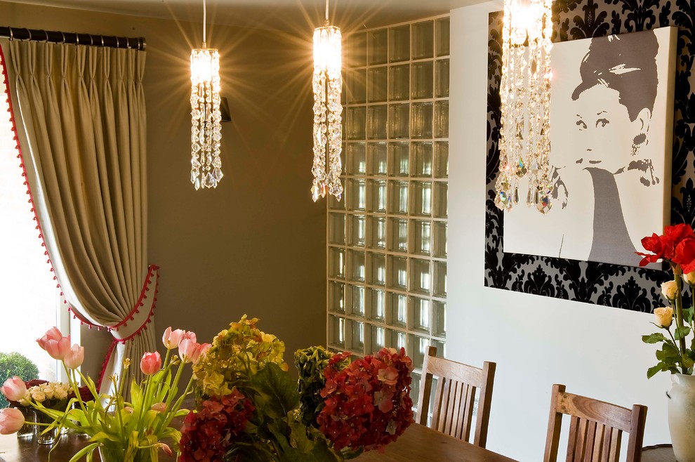 Inspiration for a contemporary dining room in Sussex.