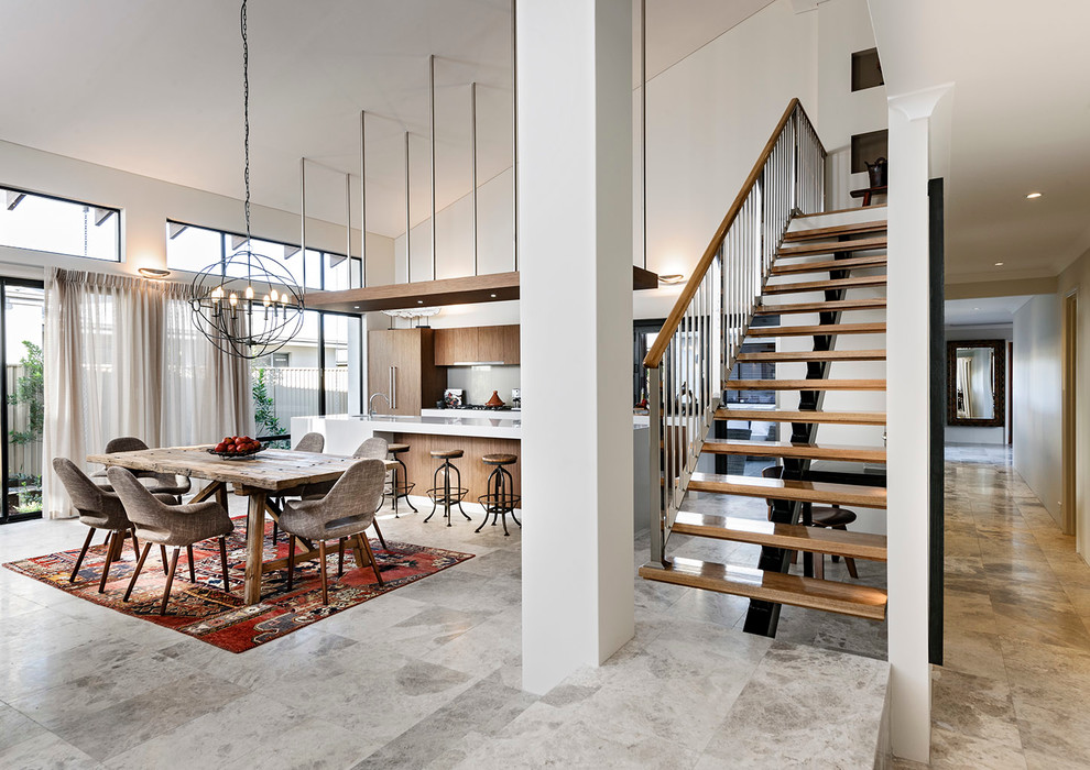 Geräumige Moderne Wohnküche mit weißer Wandfarbe in Perth