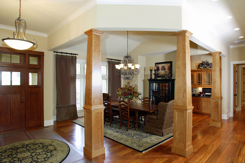 Example of an arts and crafts dining room design in Cincinnati