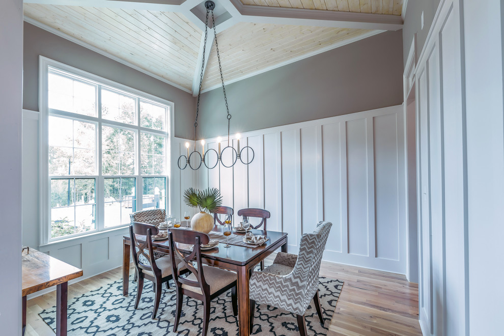 This is an example of a classic dining room in Charlotte.