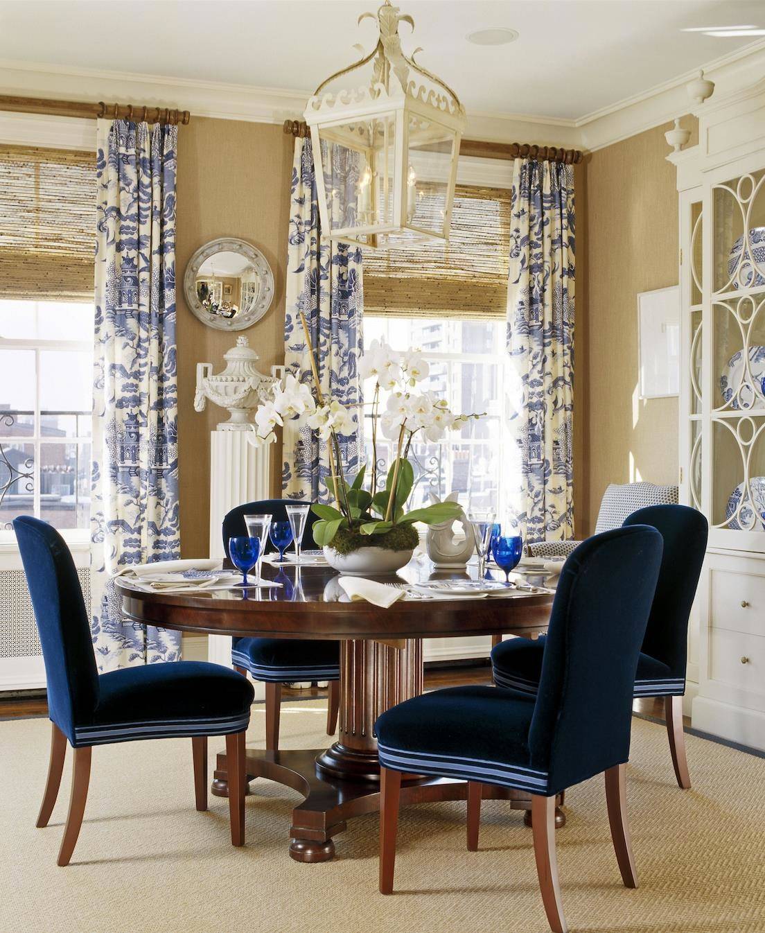 beautiful traditional dining rooms