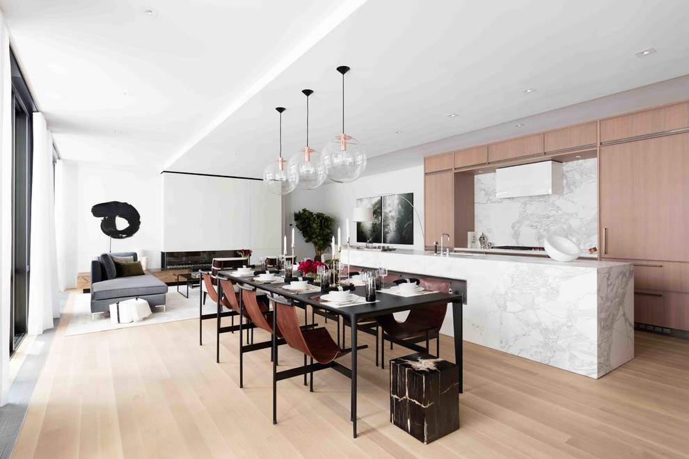 Design ideas for a medium sized contemporary dining room in New York.