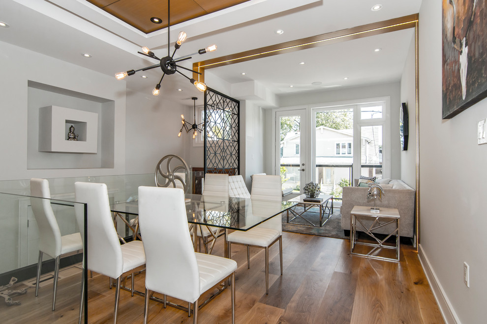 Toronto Design Modern House Interior Transitional Dining Room