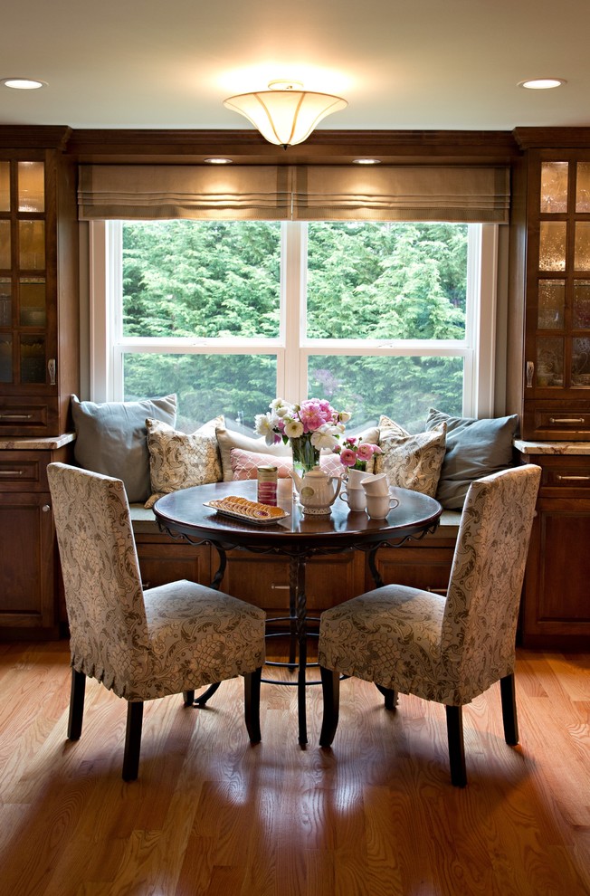 Inspiration for a cottage dining room remodel in Seattle