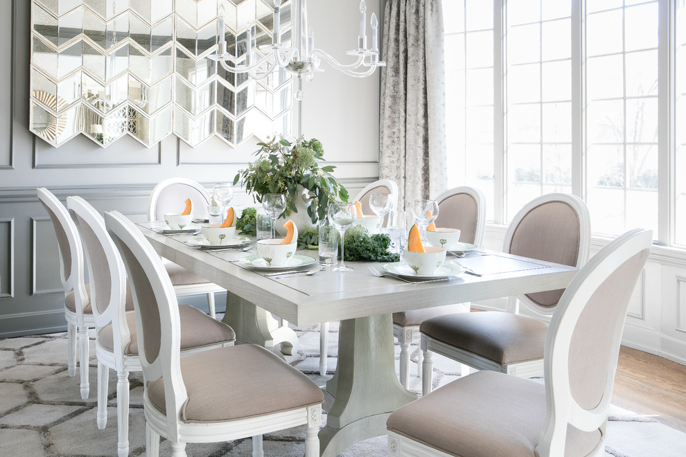 Inspiration for a classic dining room in Kansas City.