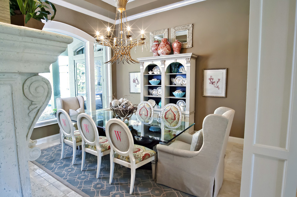 Eclectic dining room photo in Orlando with beige walls