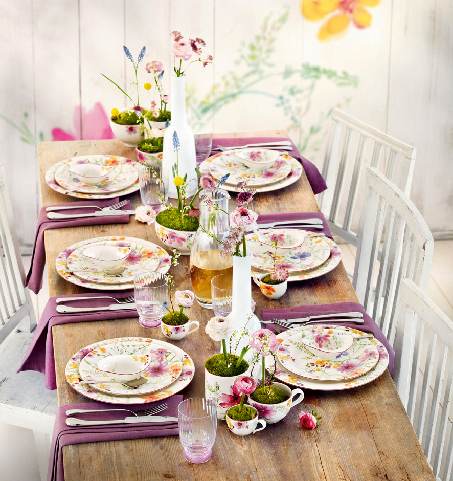 Idée de décoration pour une salle à manger design.