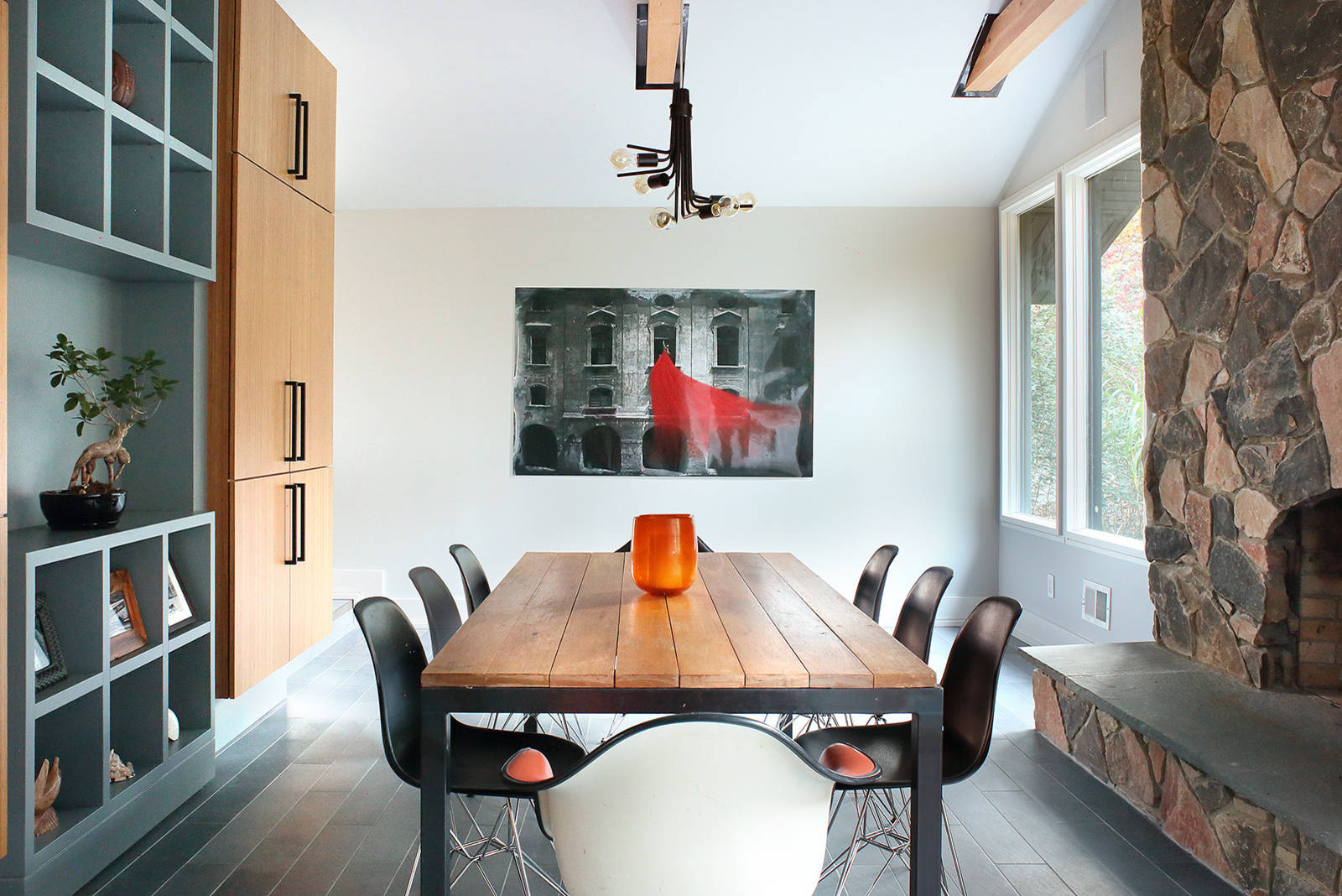 https://st.hzcdn.com/simgs/pictures/dining-rooms/watchung-contemporary-kitchen-sek-architects-img~9ee1a42f083cb070_14-2469-1-086ad92.jpg