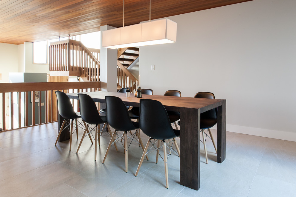 Inspiration for a contemporary dining room in Vancouver.