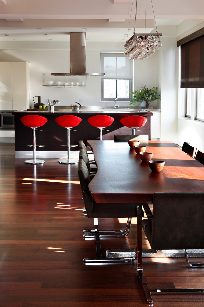 Inspiration for a modern dining room in New York.