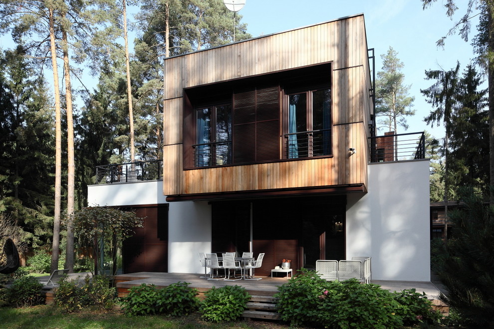 Example of a danish exterior home design in Moscow