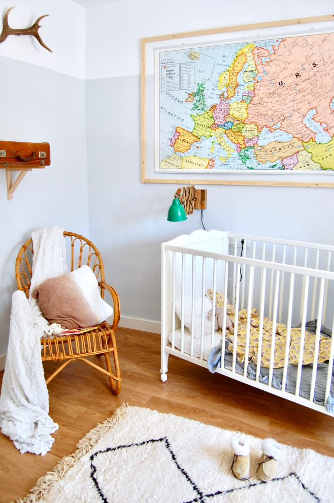 Idées déco pour une chambre de bébé scandinave.
