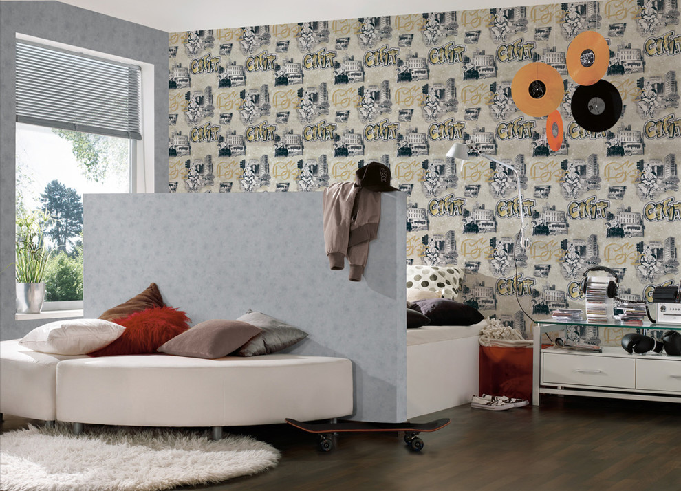 Стильный дизайн: детская среднего размера в современном стиле с спальным местом и разноцветными стенами для подростка, мальчика - последний тренд