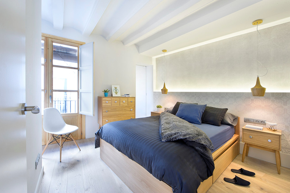 マドリードにあるコンテンポラリースタイルのおしゃれな寝室