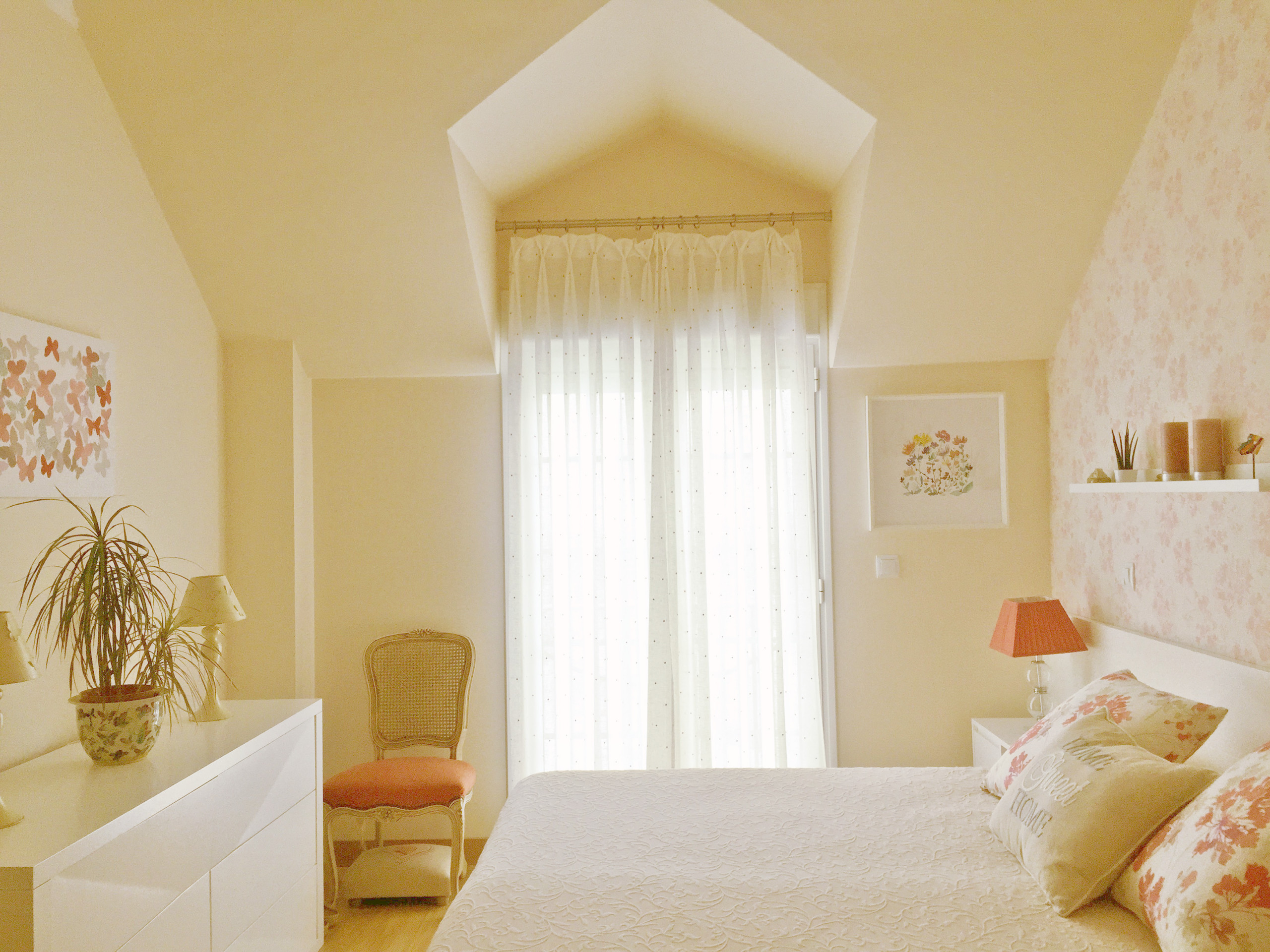 Yellow Shabby Chic Bedroom
