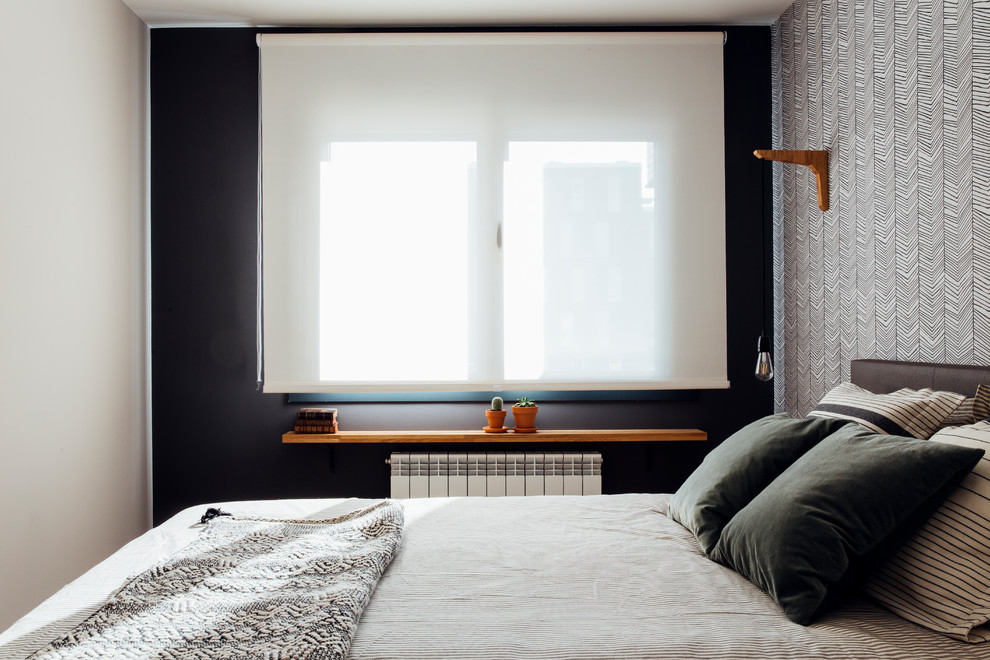 Idéer för små nordiska sovrum, med flerfärgade väggar