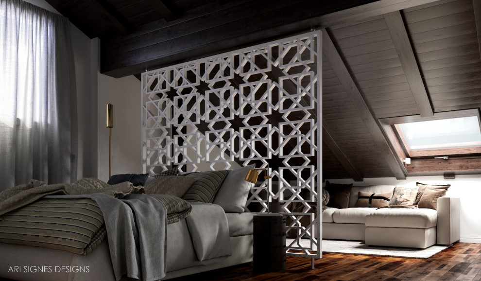 Свежая идея для дизайна: большая спальня на антресоли в стиле фьюжн с белыми стенами, темным паркетным полом, печью-буржуйкой, фасадом камина из металла и коричневым полом - отличное фото интерьера