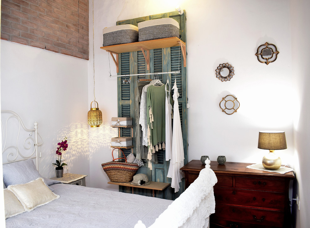 Inspiration for a mediterranean bedroom in Malaga.