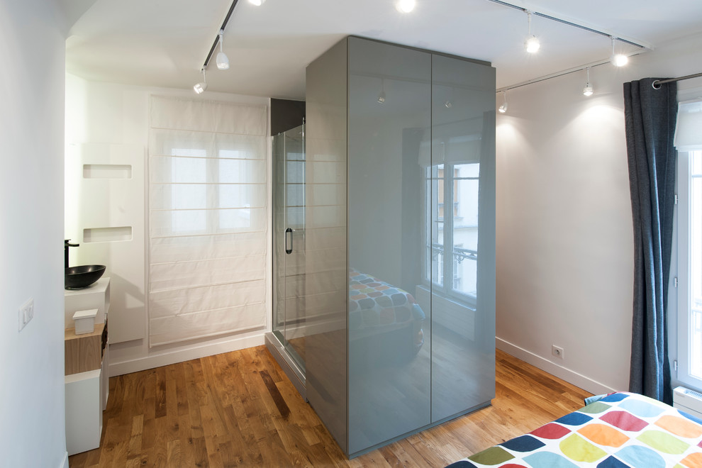 Chambre, salle d'eau et dressing réunis pour plus d'espace