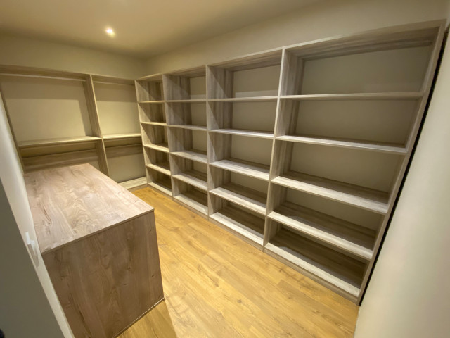 Dressing sans porte sur mesure - Classique - Armoire et Dressing