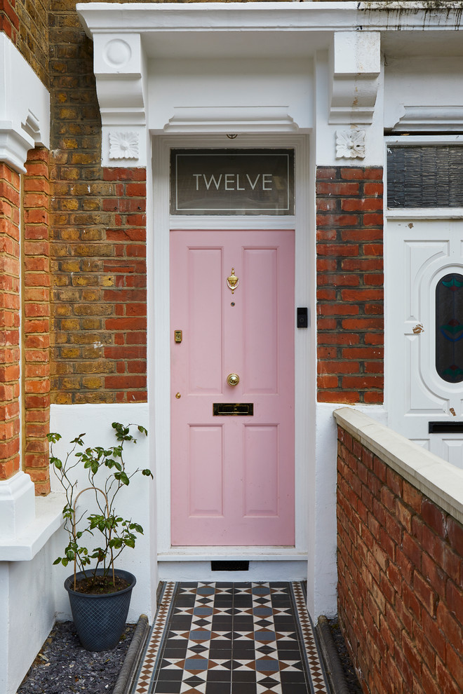 Inspiration for a timeless entryway remodel in London